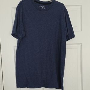 Men's Navy Blue T-Shirt Size Large Basic Tee
